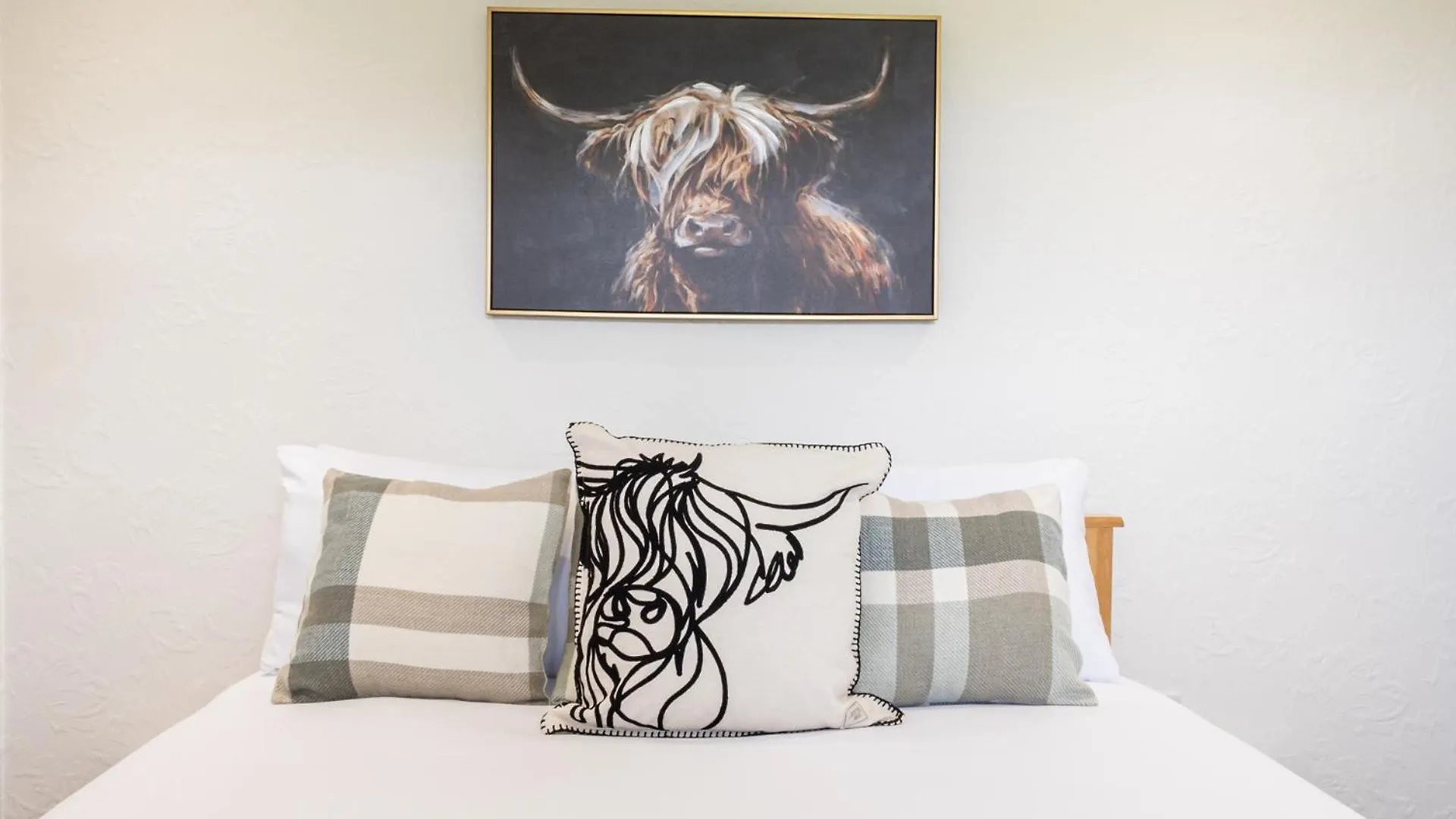 Rigg Farm Cottage - Nr Whitby Stainsacre 0*,